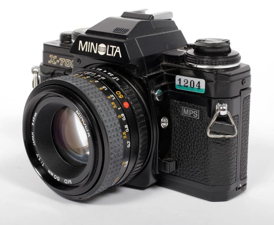 Minolta X-700 35mm SLR Film Camera + MD 50mm F1.7 lens #1204 6